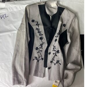 Miss H.B. Womens Size 14 Black & White Floral Embroidered Blazer Jacket